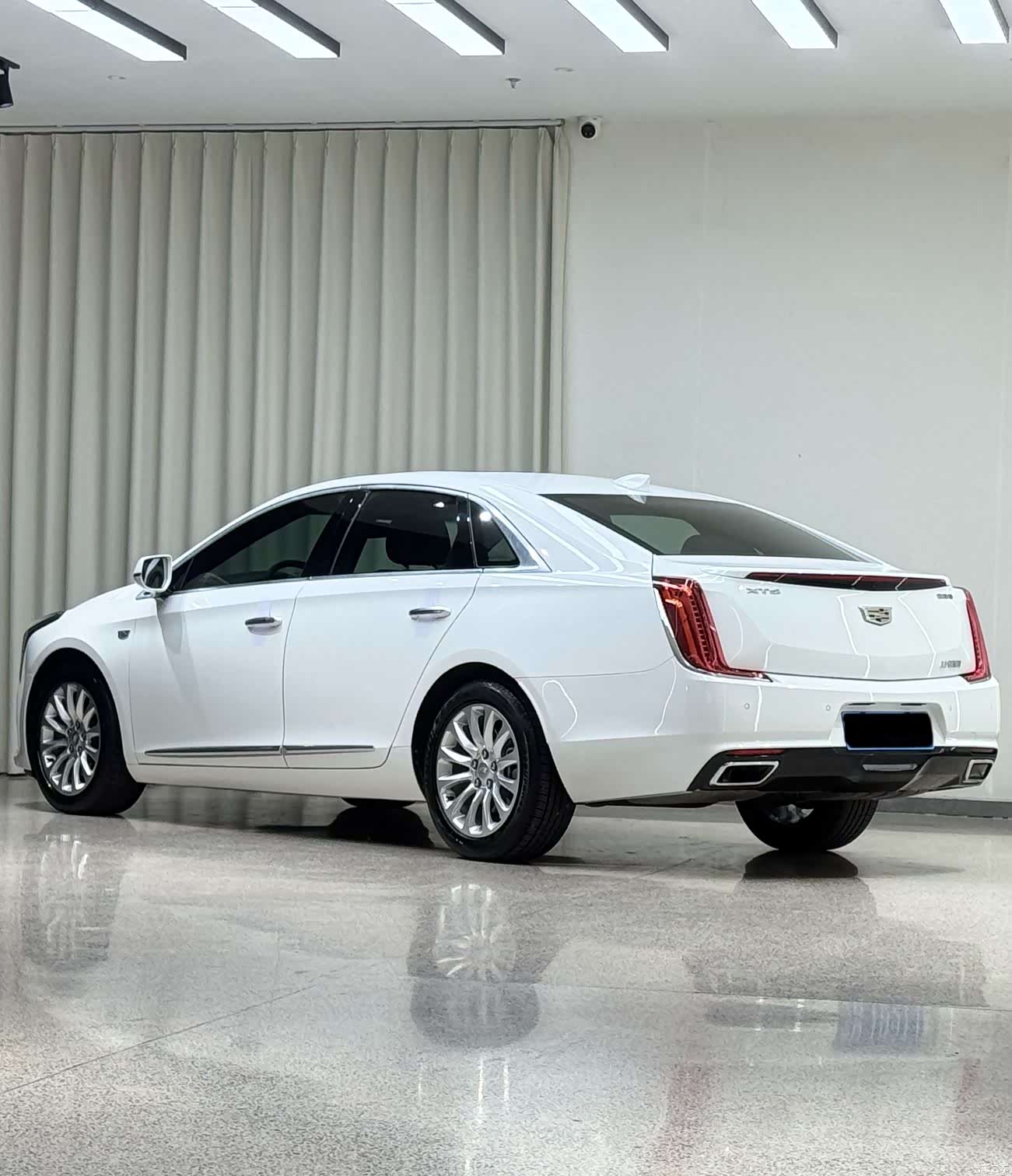 Cadillac XTS, 2019 4
