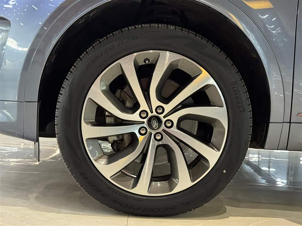 Land Rover Discover sports