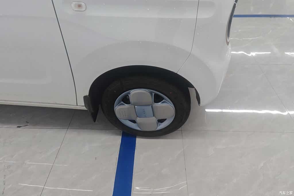 Geely Panda, 2025 6