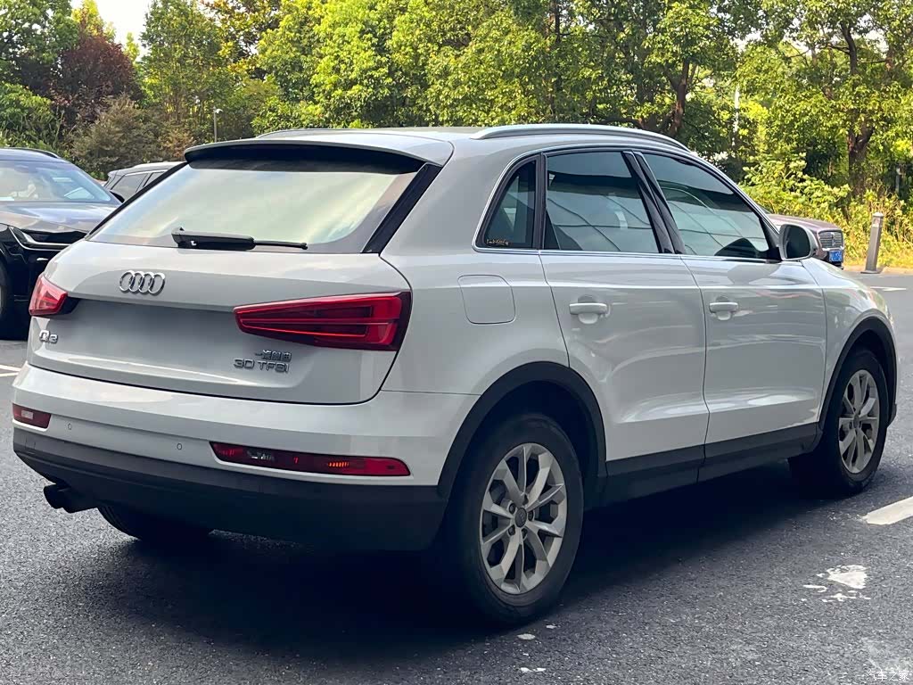 Audi Q3, 2018 все фото