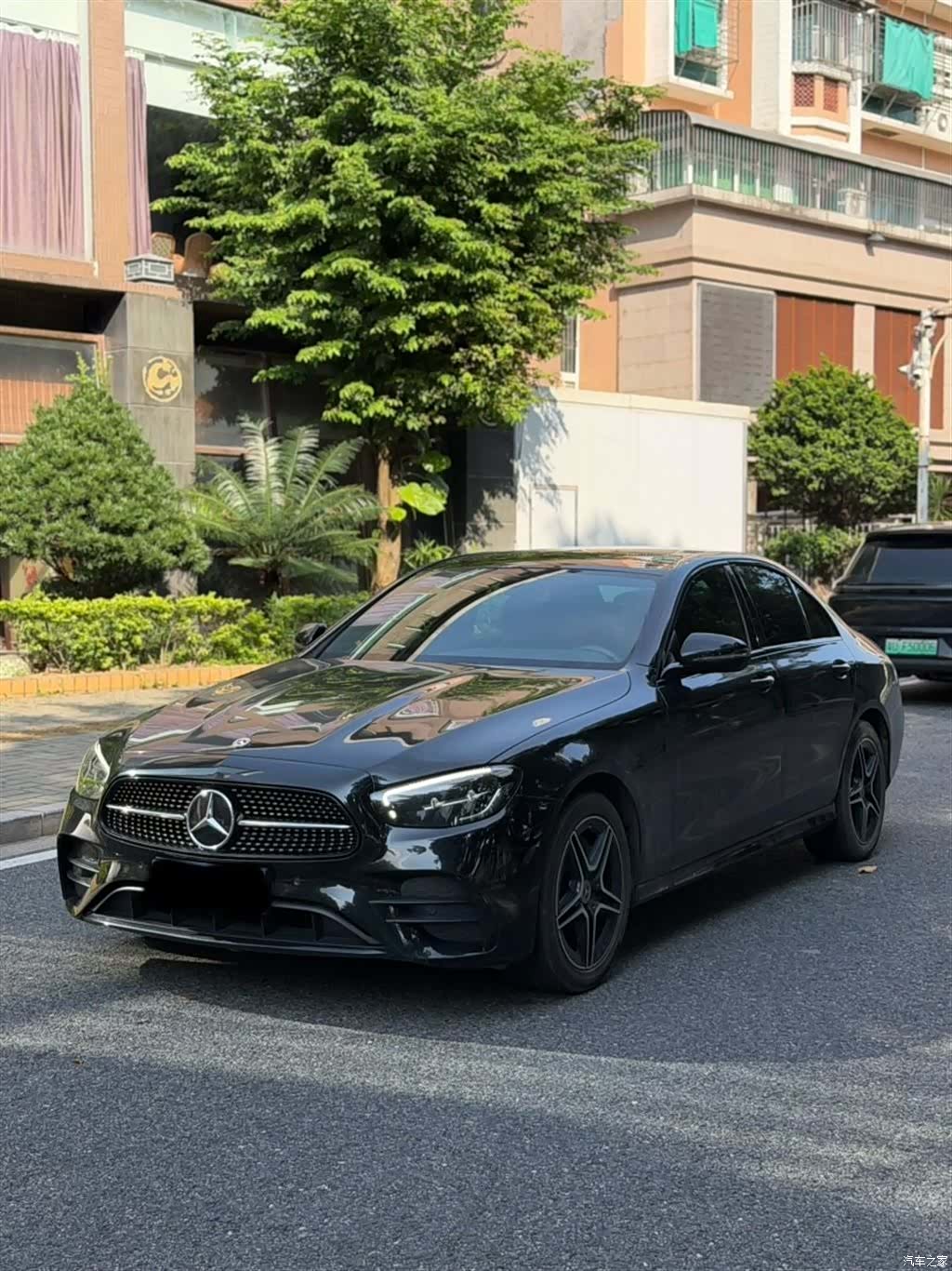 Mercedes-Benz E-Class, 2022 1