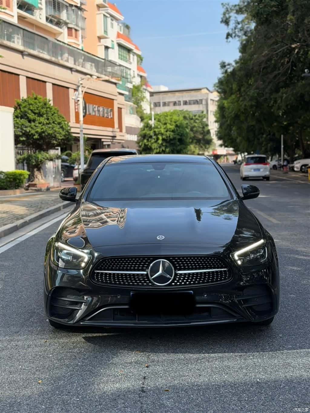 Mercedes-Benz E-Class, 2022 3