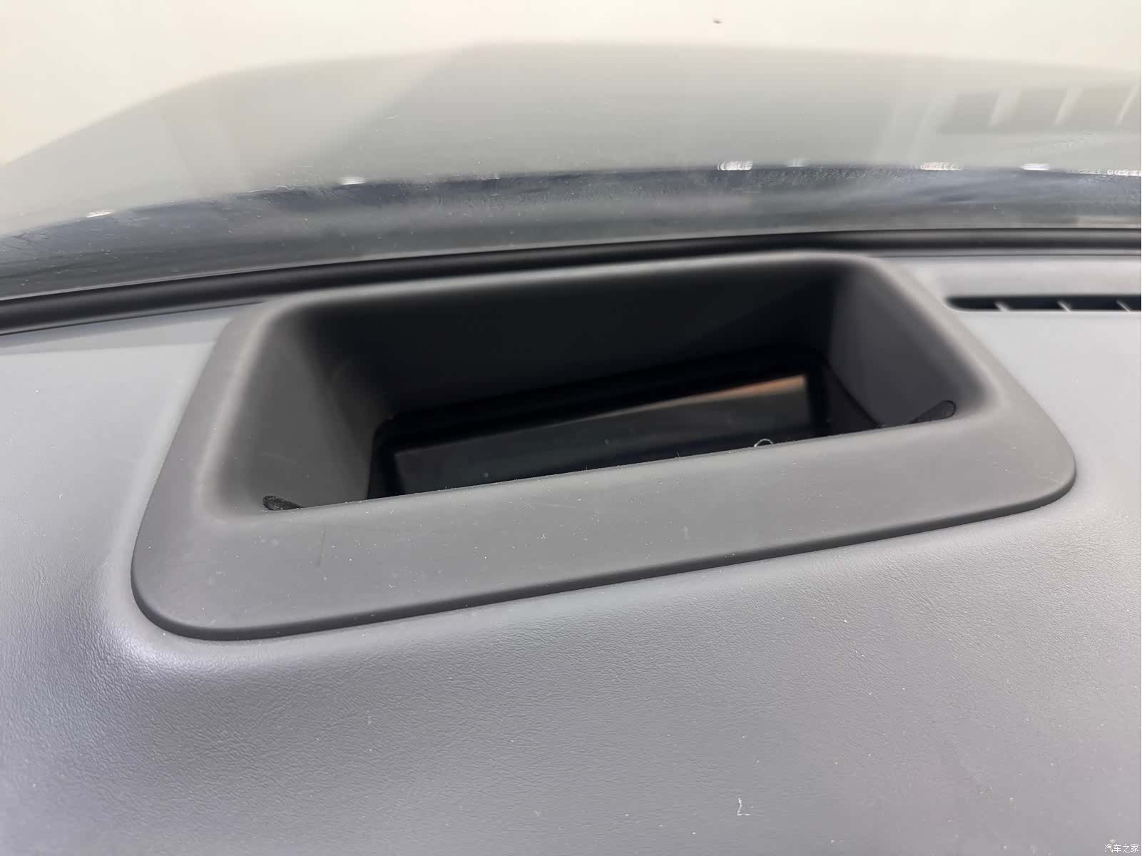 Li Auto L8, 2024 15