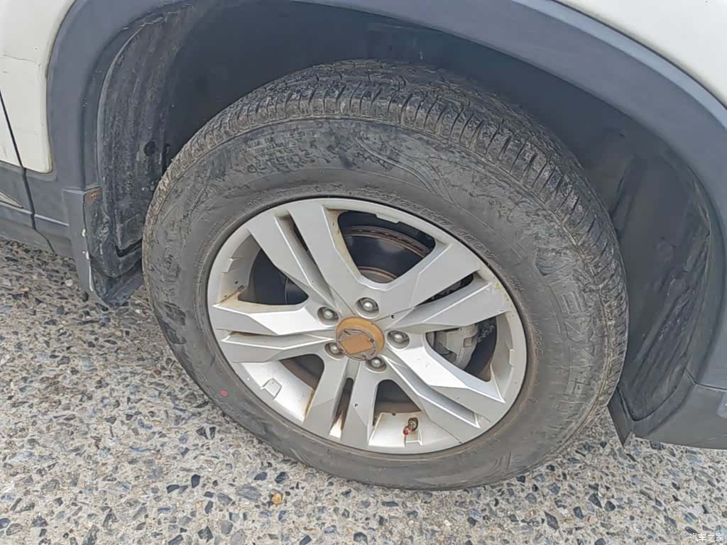 Changan CS75, 2015 14