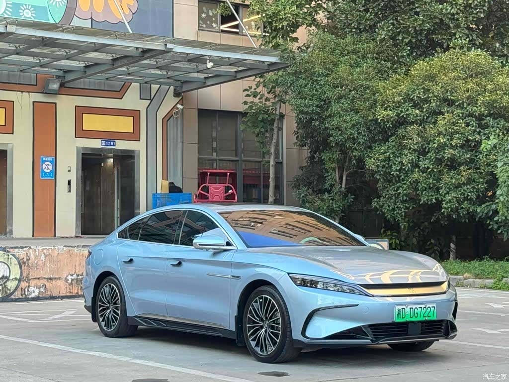 BYD Han, 2023 3