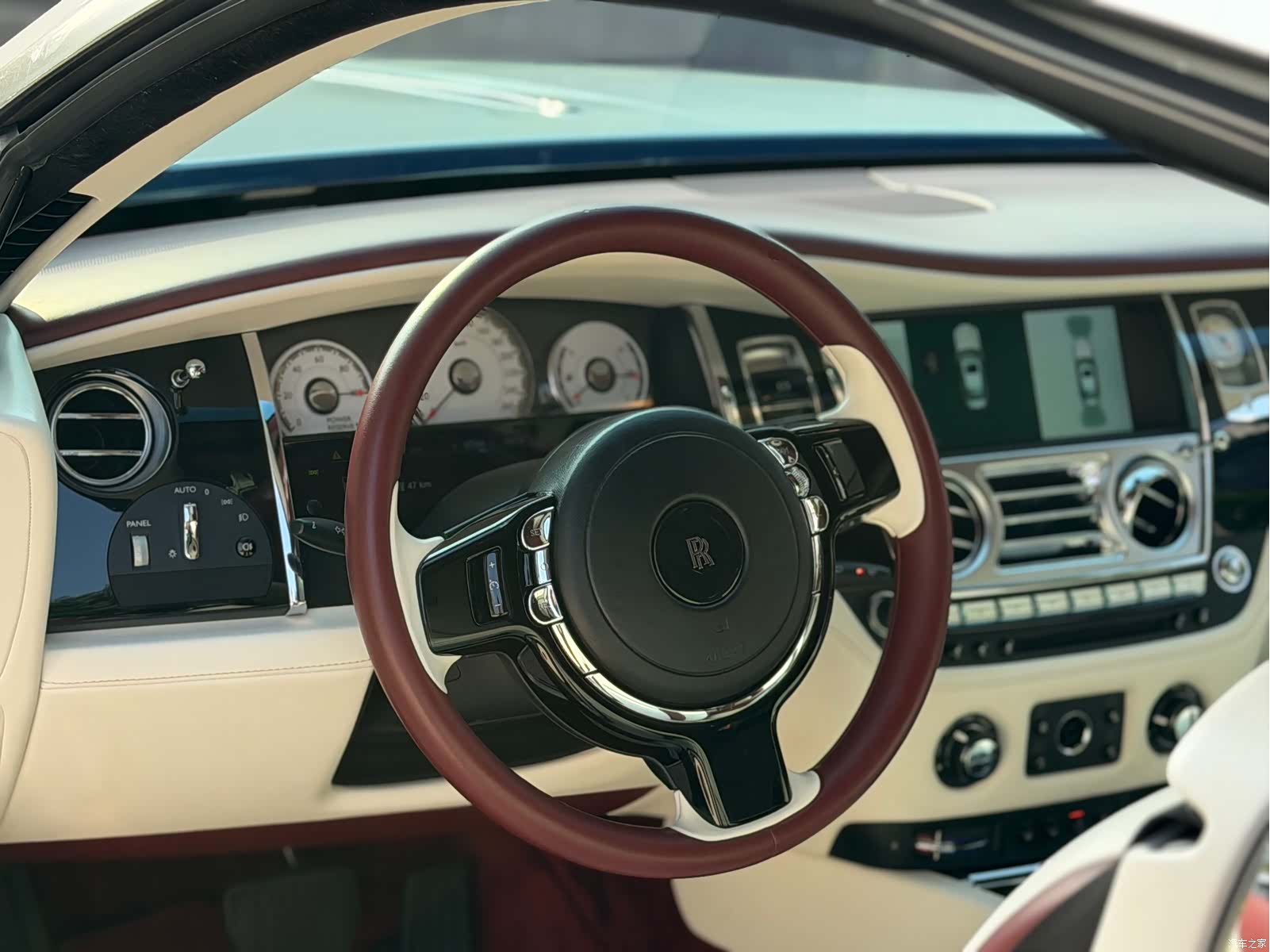 Rolls-Royce Wraith, 2017 4
