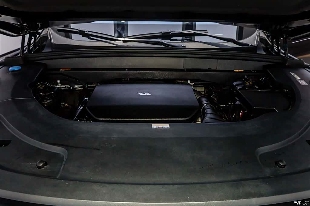 Li Auto L7, 2023 21