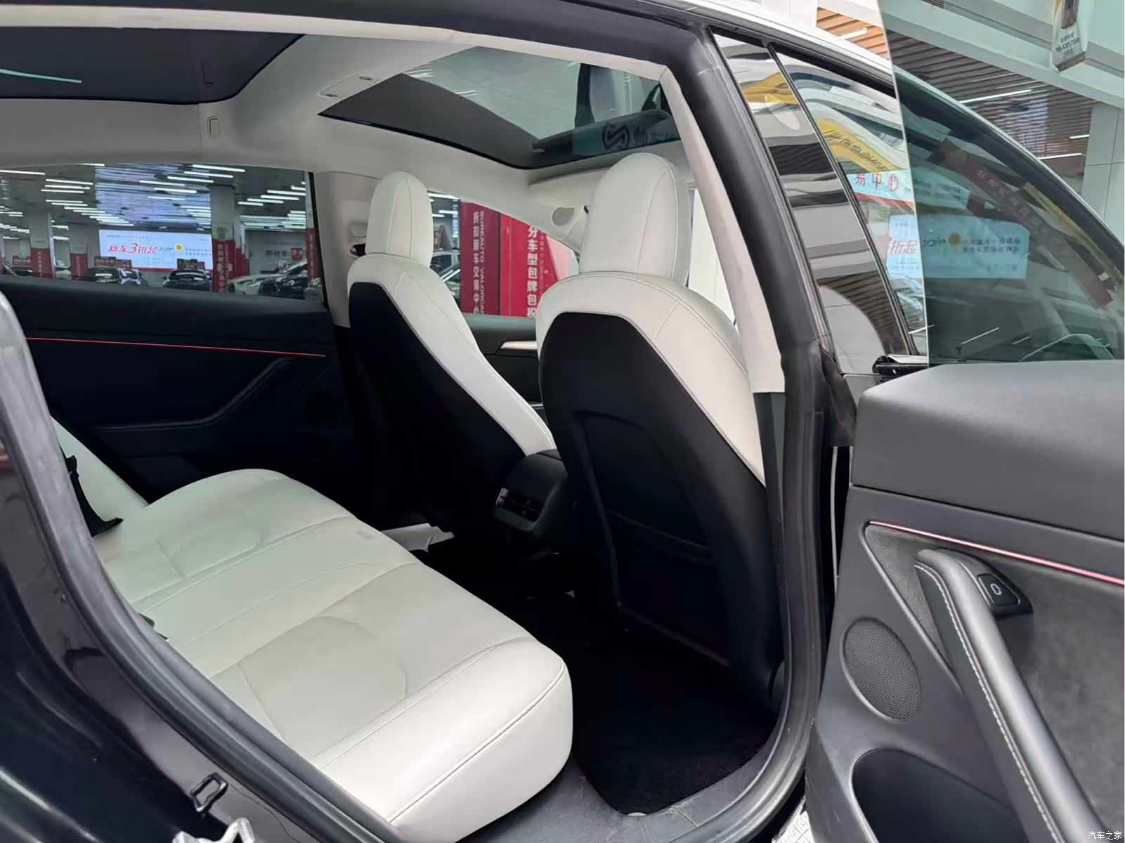 Tesla Model 3, 2022 17