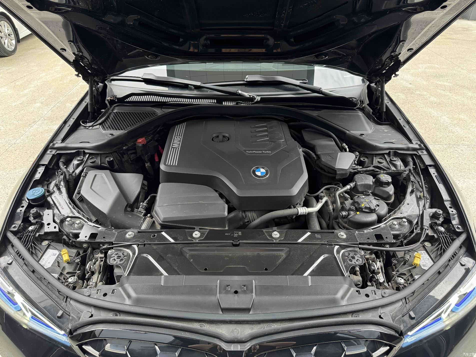 BMW 3 Series, 2024 39