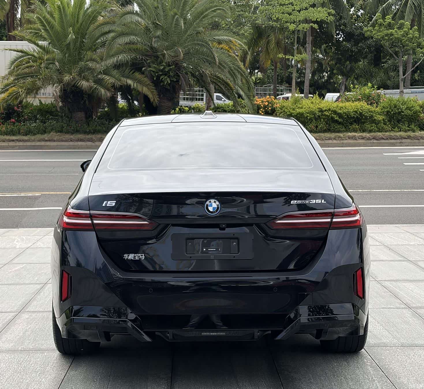 BMW i5, 2024 8