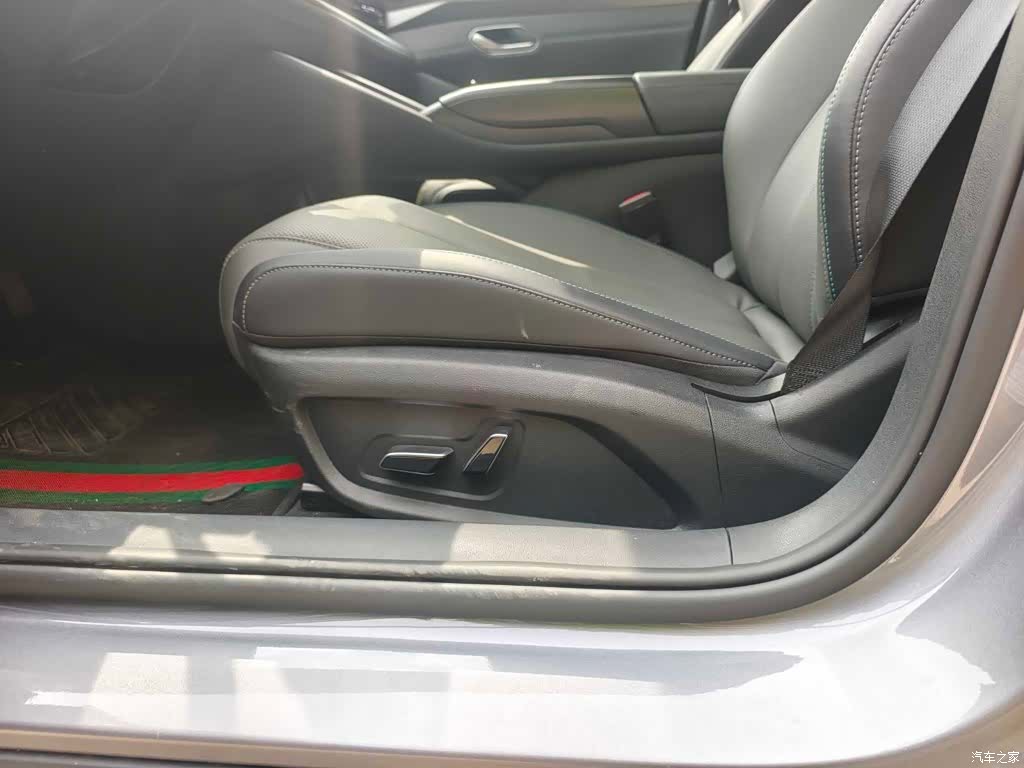 BYD Qin, 2025 11