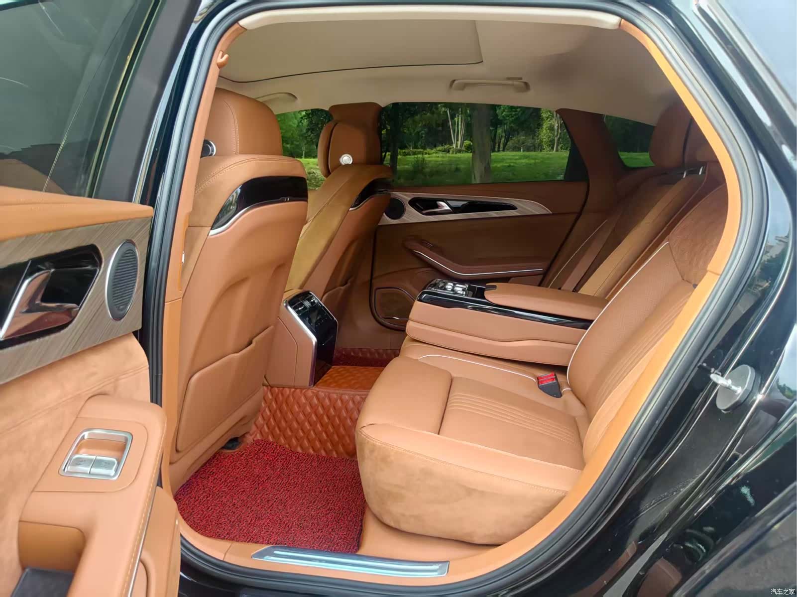 Hongqi H9, 2021 все фото