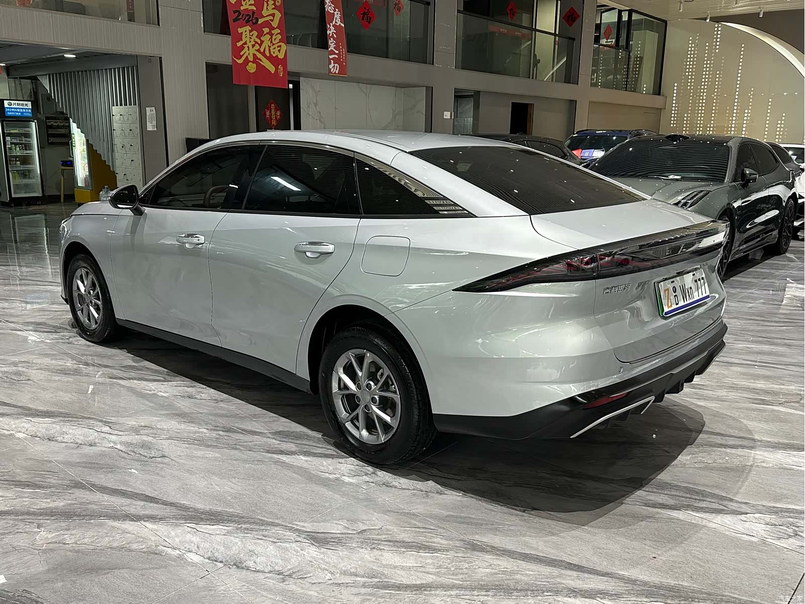 Geely Galaxy L6, 2025 28