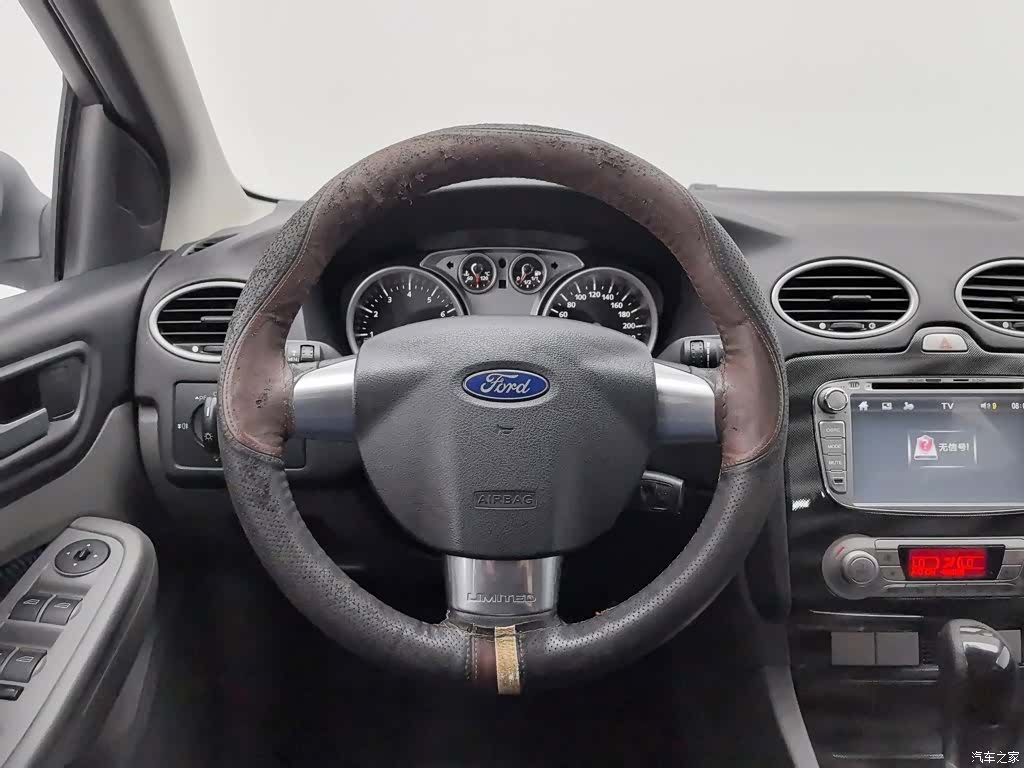 Ford Focus, 2014 11