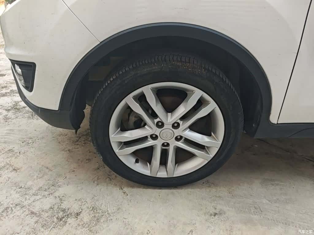 Changan CS35, 2018 23