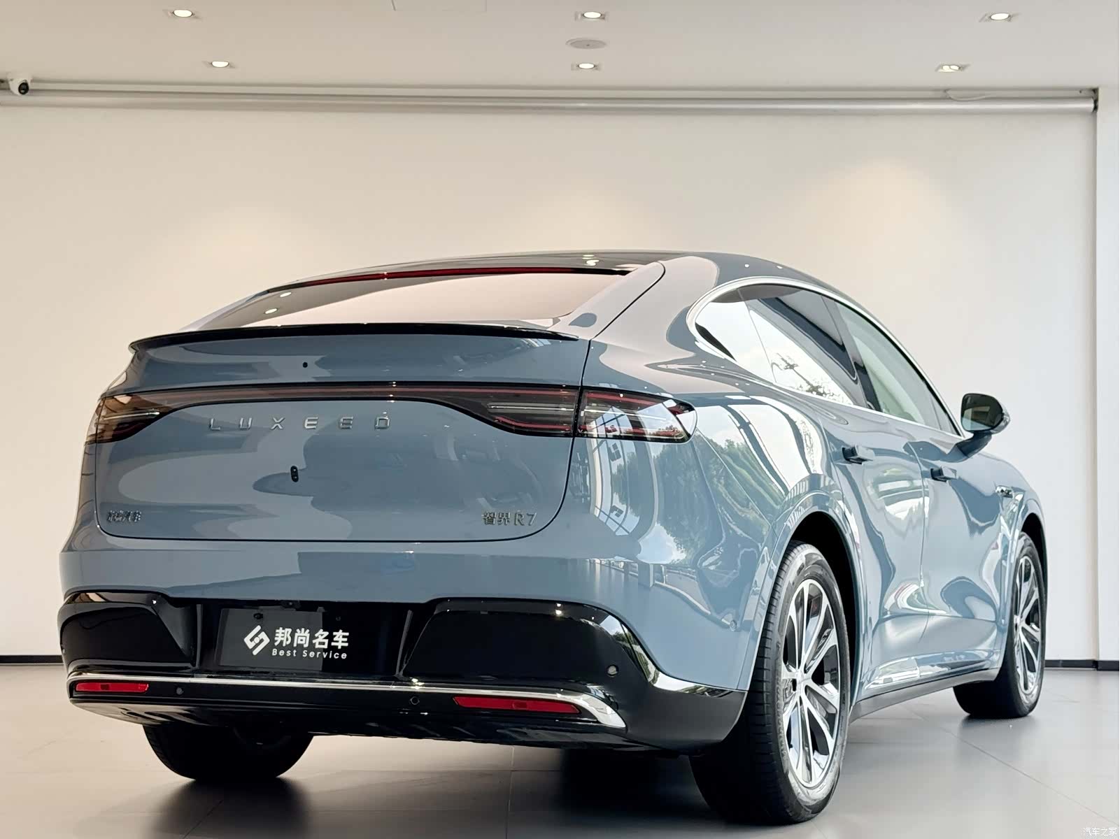 Luxeed R7, 2025 25