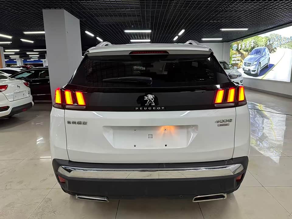 Peugeot 4008