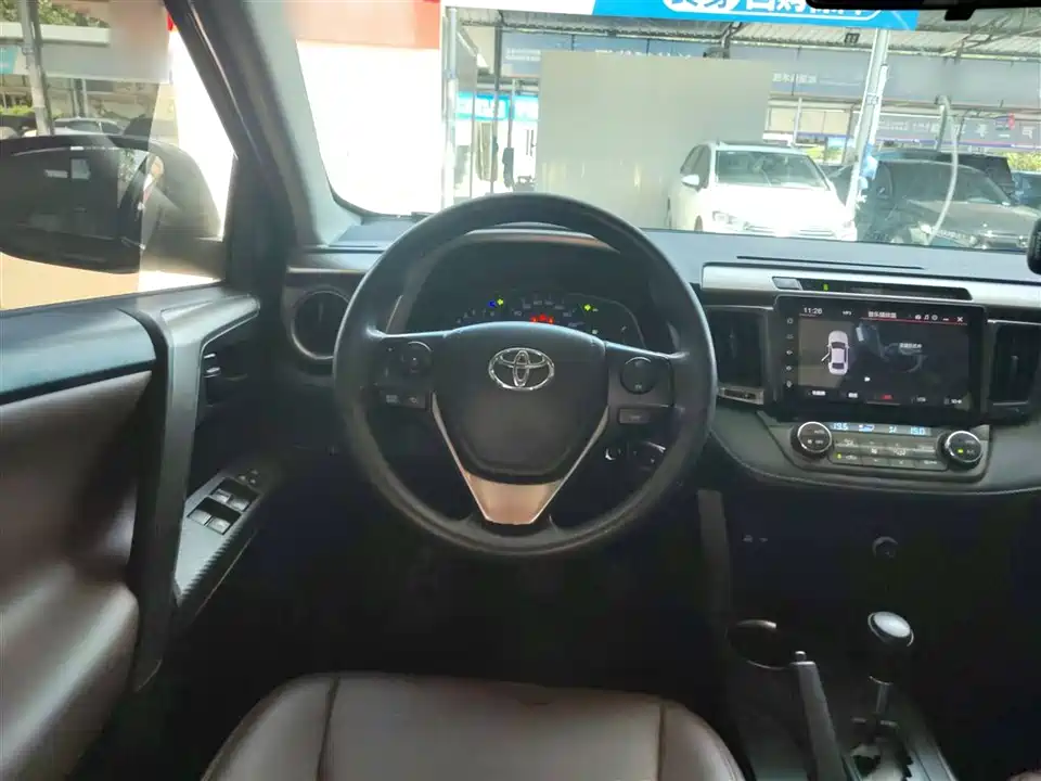 Toyota RAV4 Rongfang