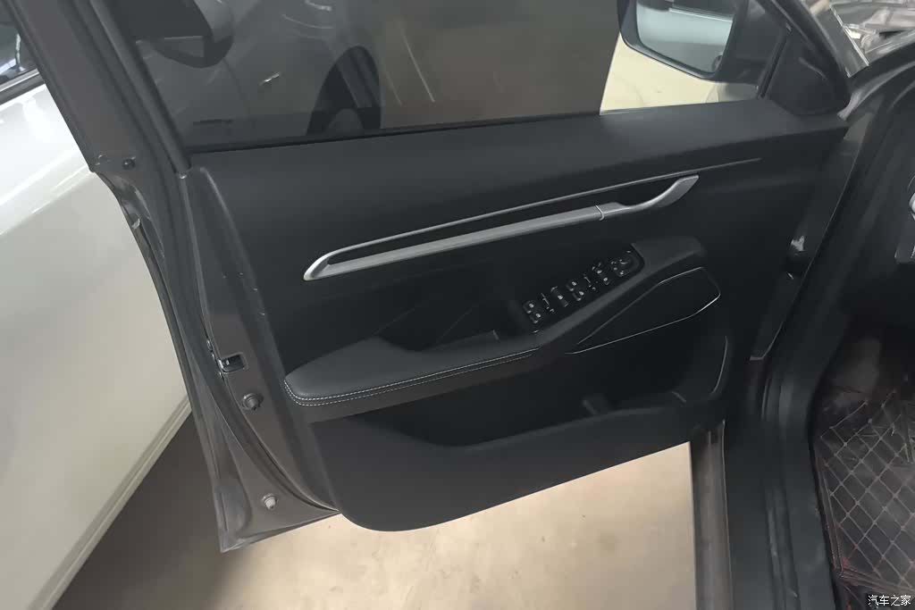 Geely Emgrand, 2024 7