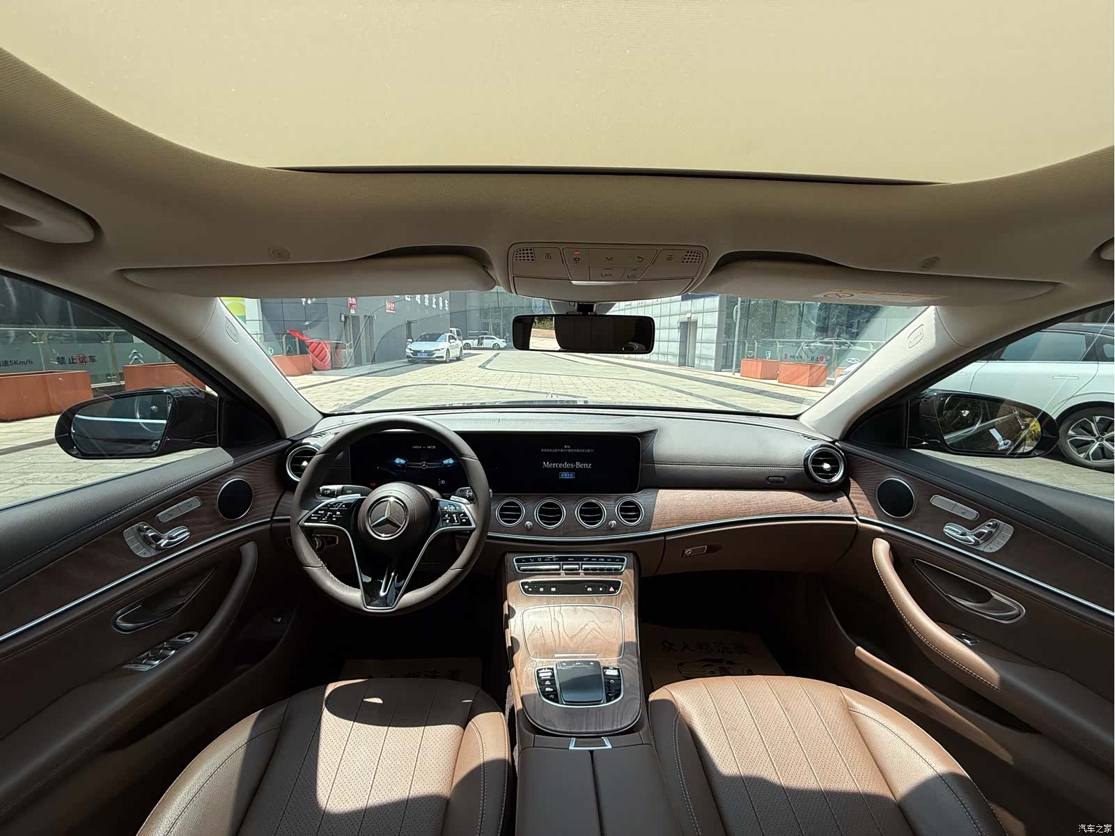 Mercedes-Benz E-Class, 2022 все фото