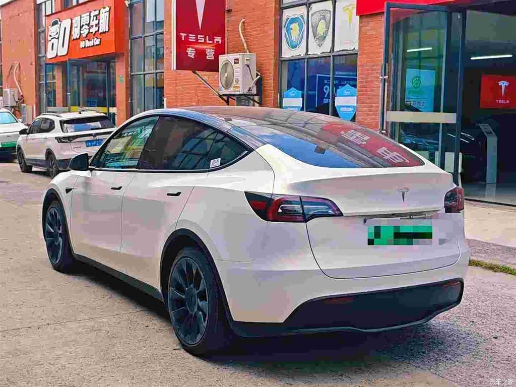 Tesla Model Y, 2021 8