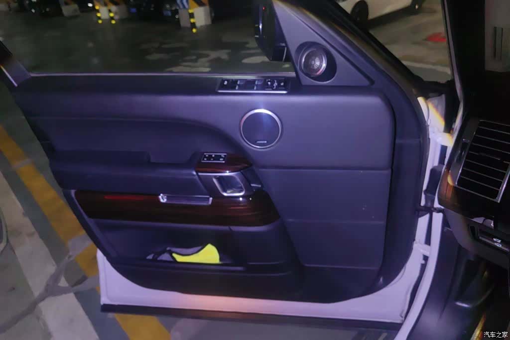 Land Rover Range Rover, 2015 7