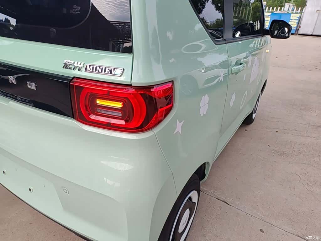 Wuling MINIEV, 2021 8
