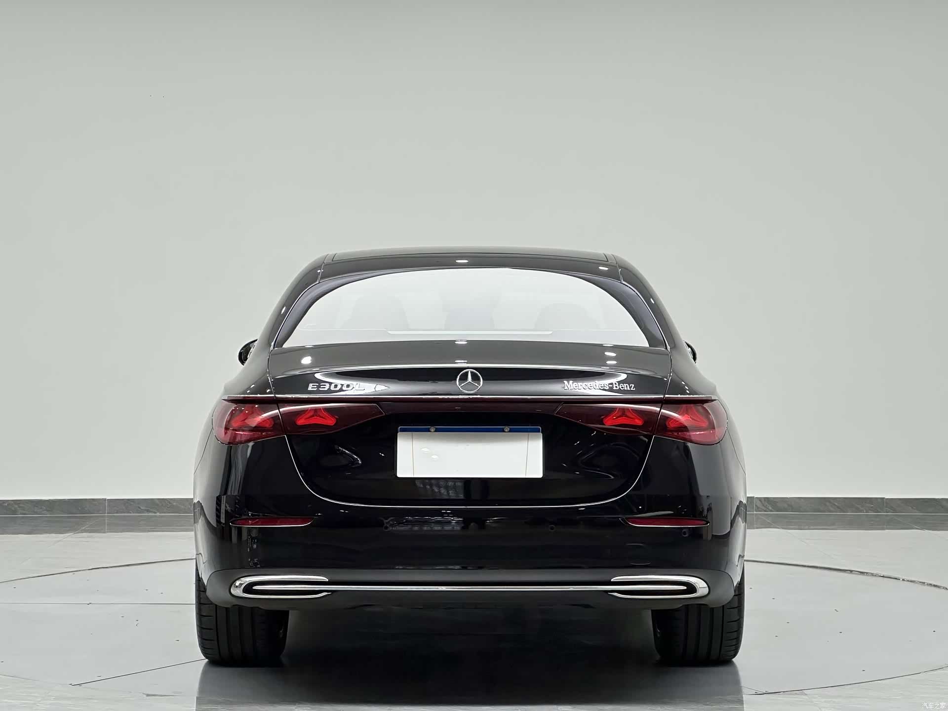 Mercedes-Benz E-Class, 2025 8