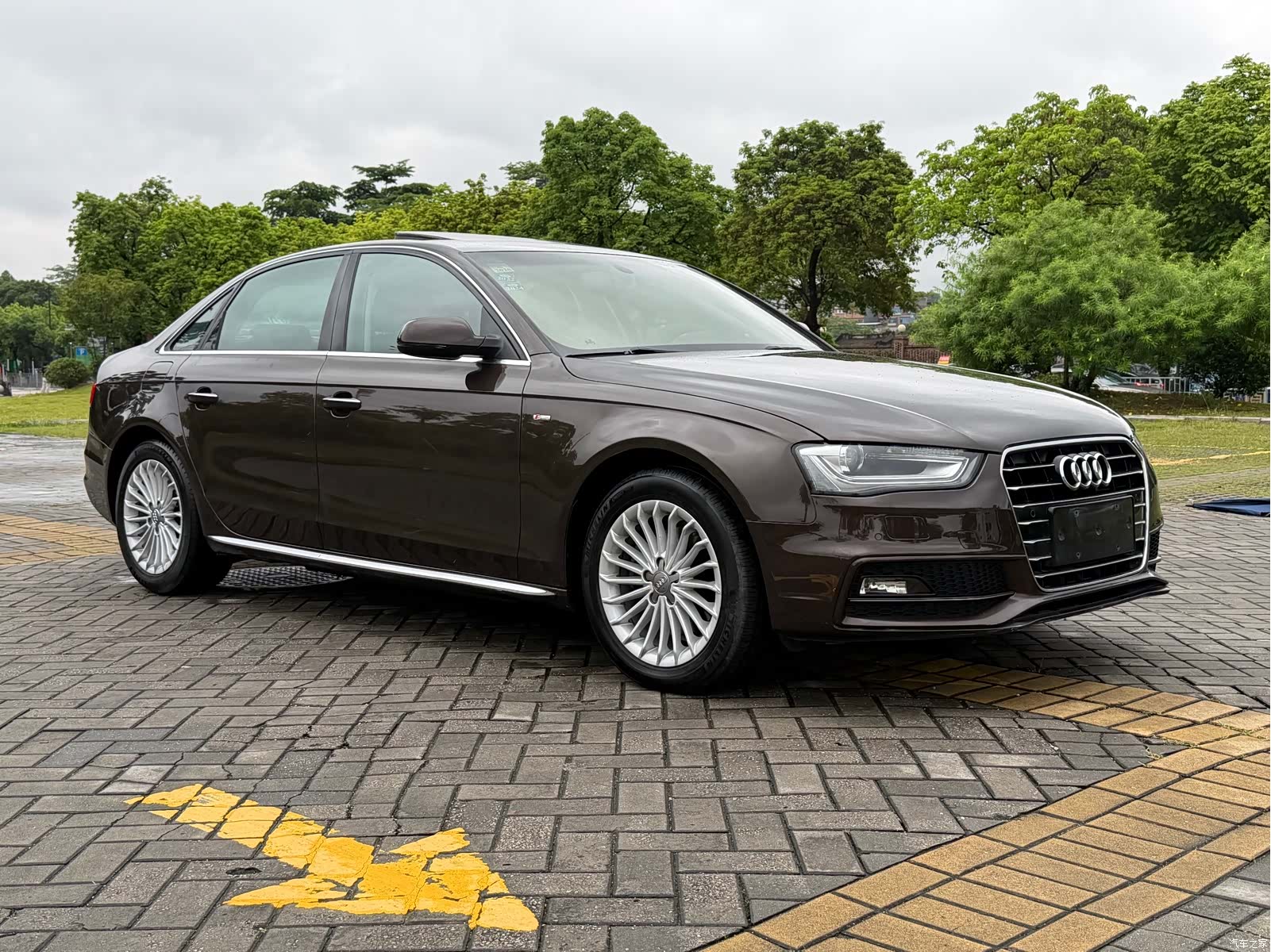 Audi A4L, 2016 3