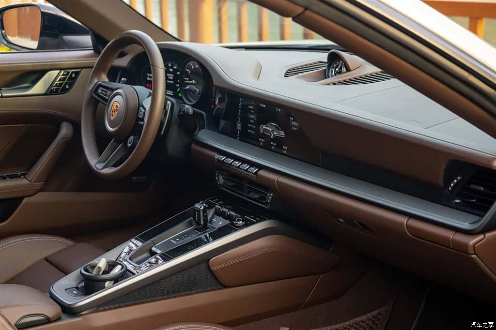 Porsche 911, 2020 14