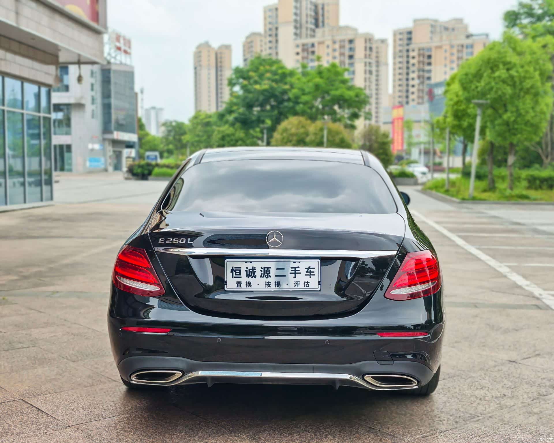 Mercedes-Benz E-Class, 2019 9