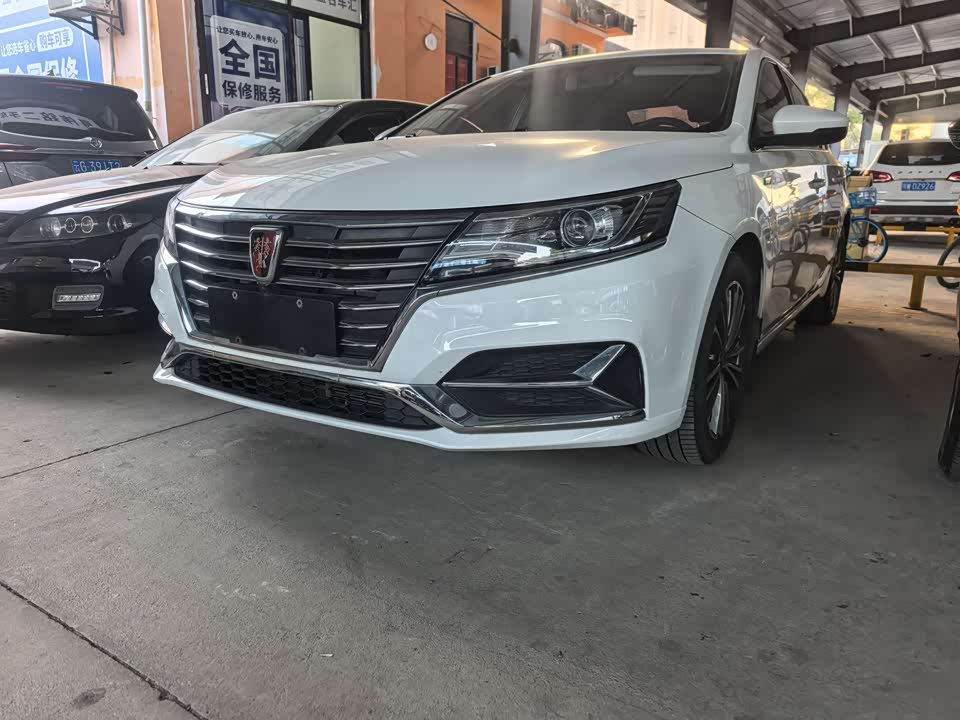 Roewe i6