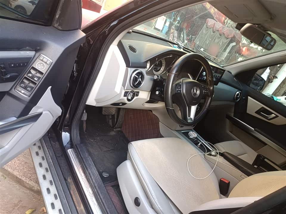 Mercedes-Benz GLK class