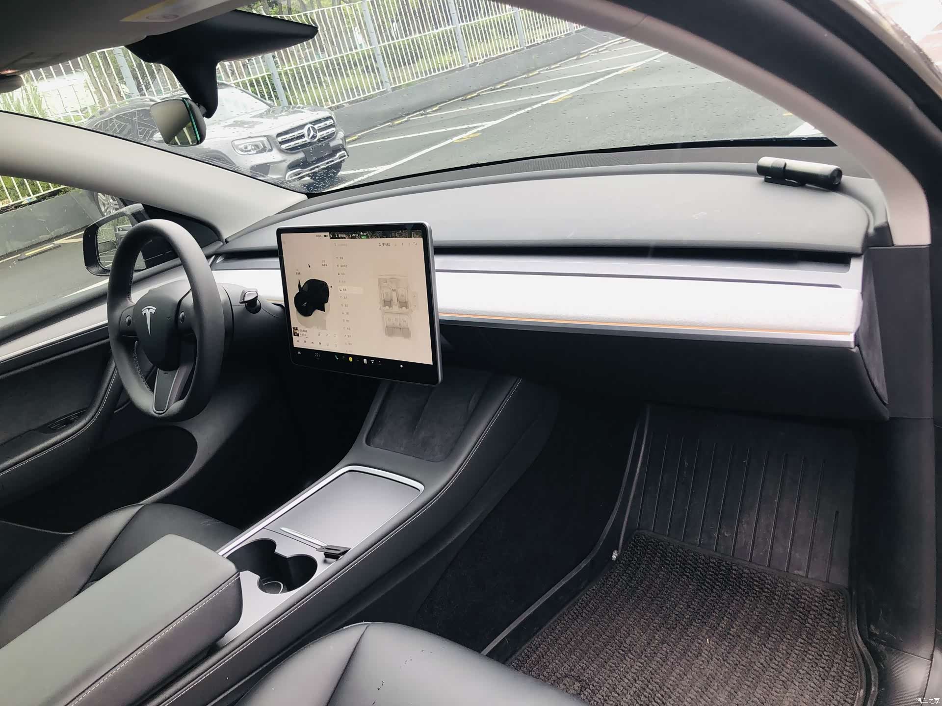 Tesla Model Y, 2023 11