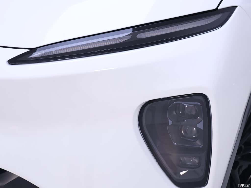 NIO ES8, 2023 4