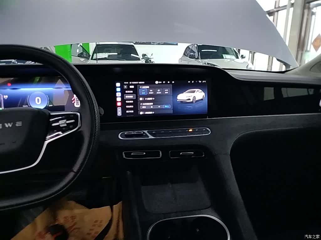 Roewe D7, 2025 13