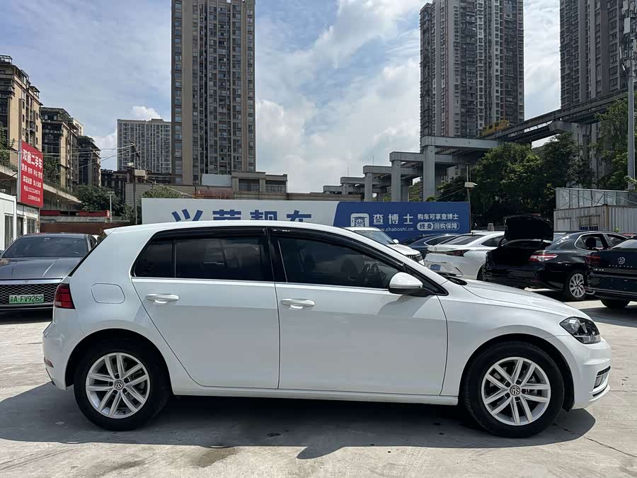 Volkswagen Golf 2018, фото 4