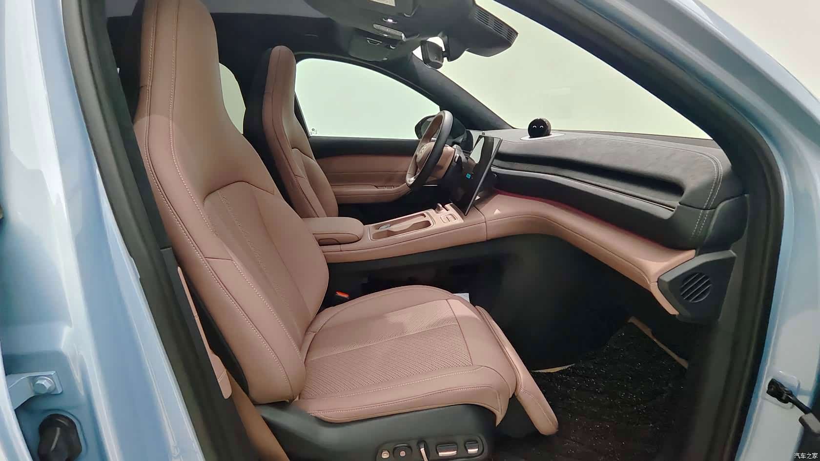 NIO EC6, 2024 28