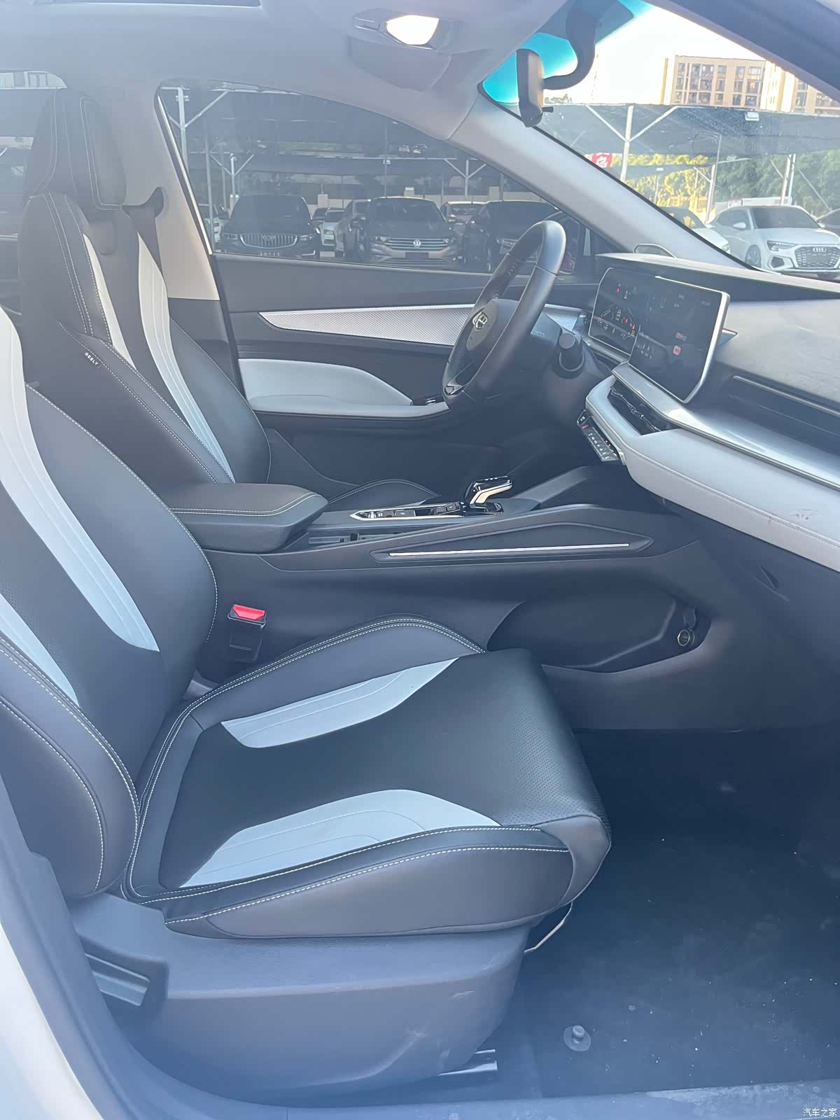 Geely Binray, 2023 8