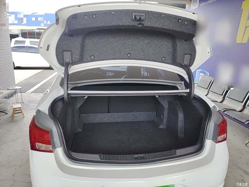 Buick Verano, 2019 19