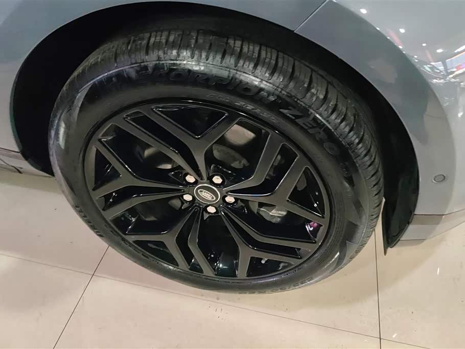 Land Rover Range Rover Aurora