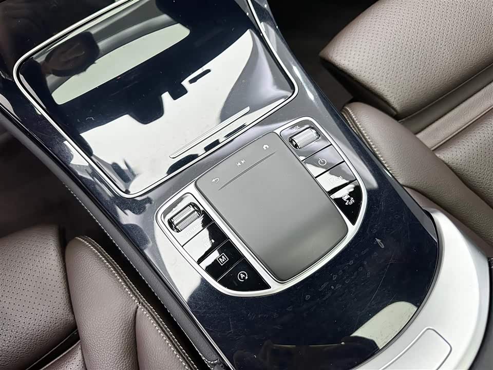 Mercedes-Benz GLC Mercedes-Benz GLC