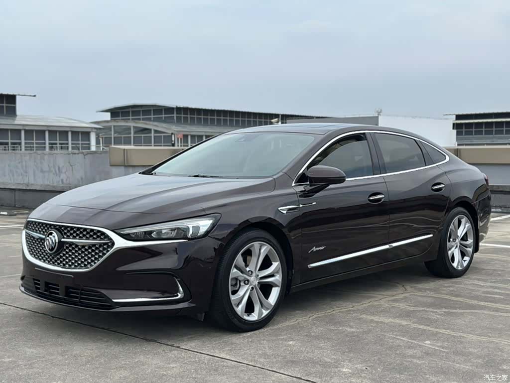 Buick LaCrosse, 2023 1