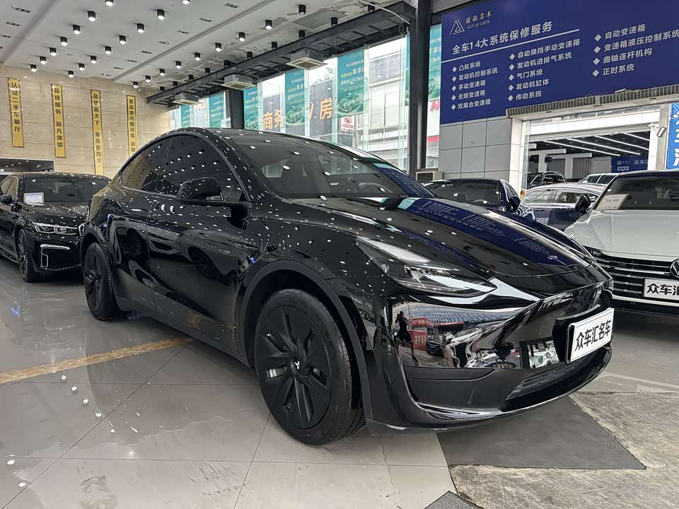 Tesla Model Y Tesla Model Y
