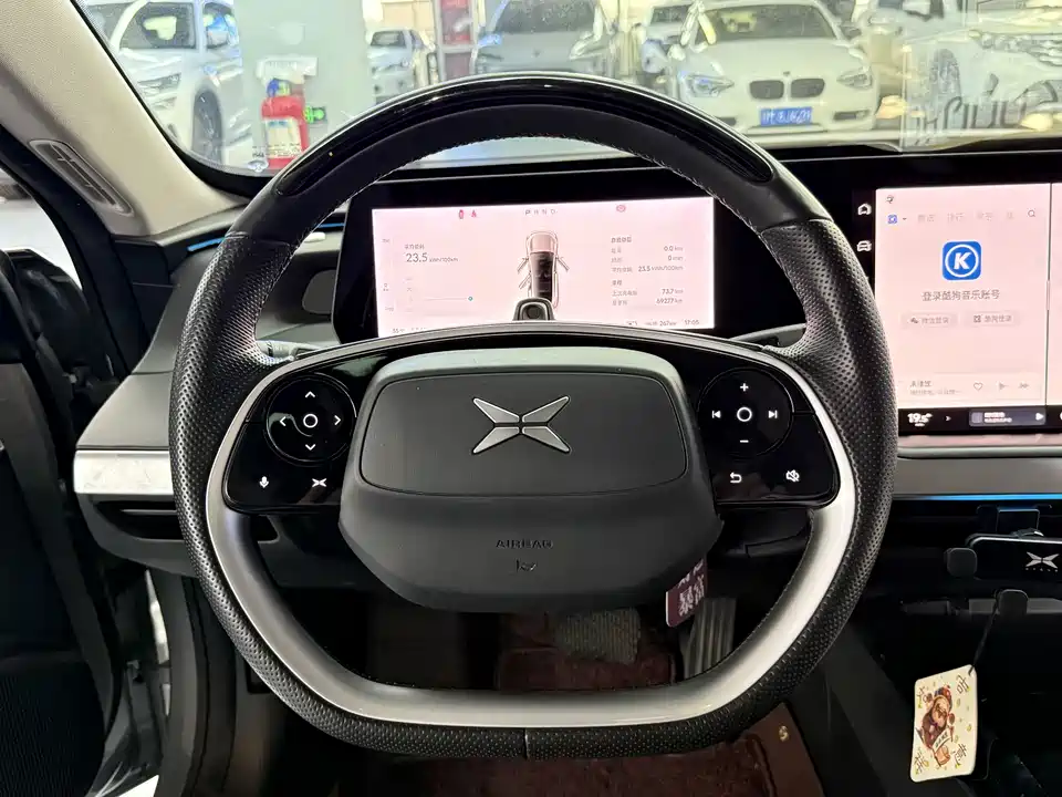 XPENG P7 XPENG P7
