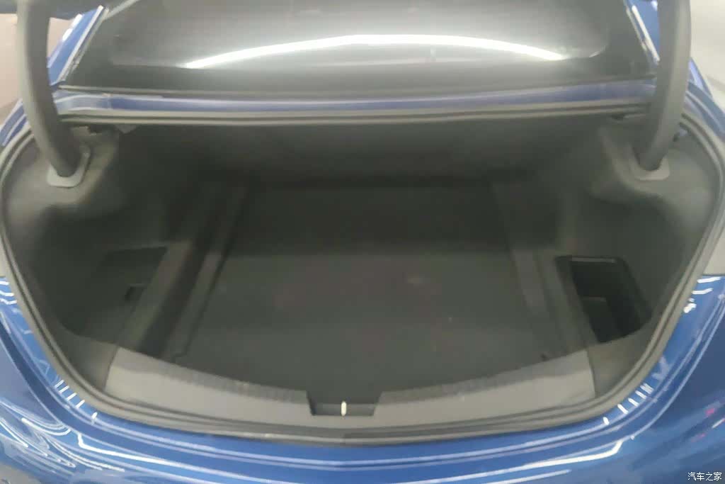 Cadillac CT5, 2020 4