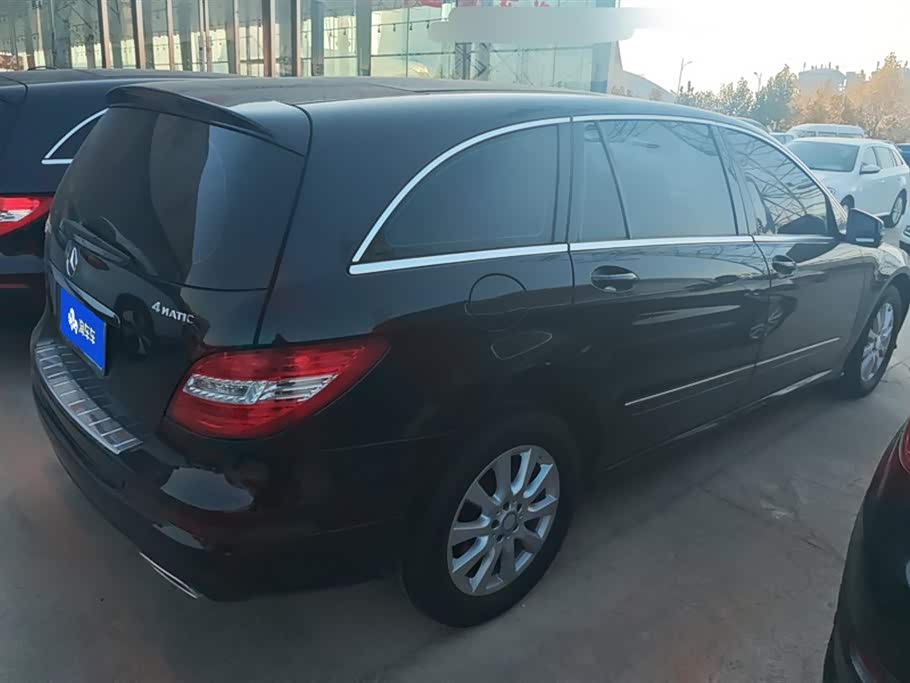 Mercedes-Benz R-class