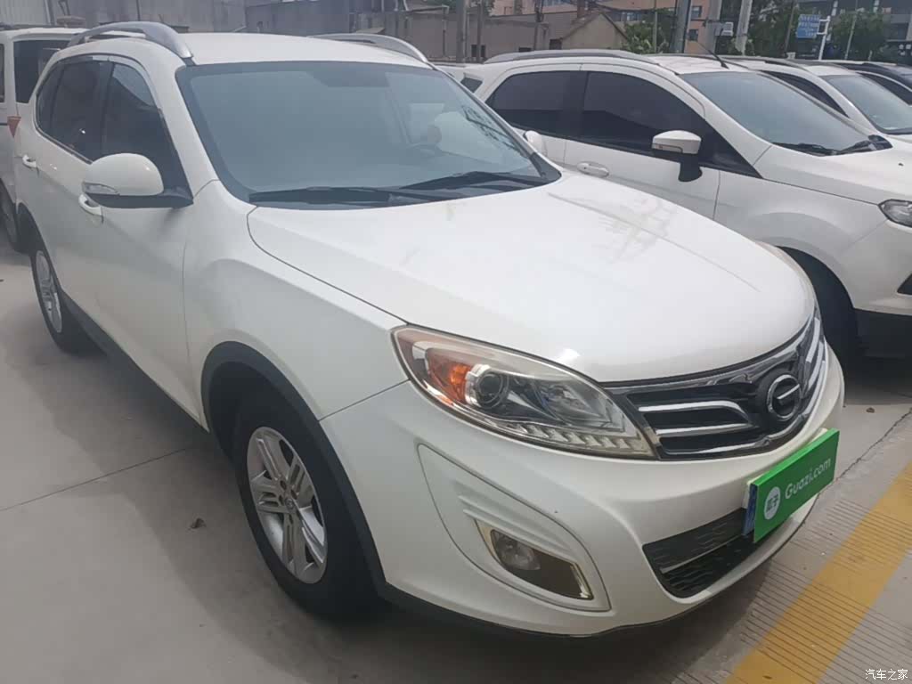 GAC GS5, 2015 4