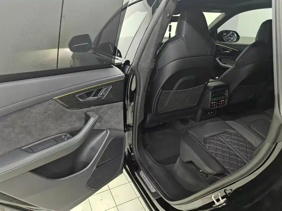 Audi Q8 Audi Q8