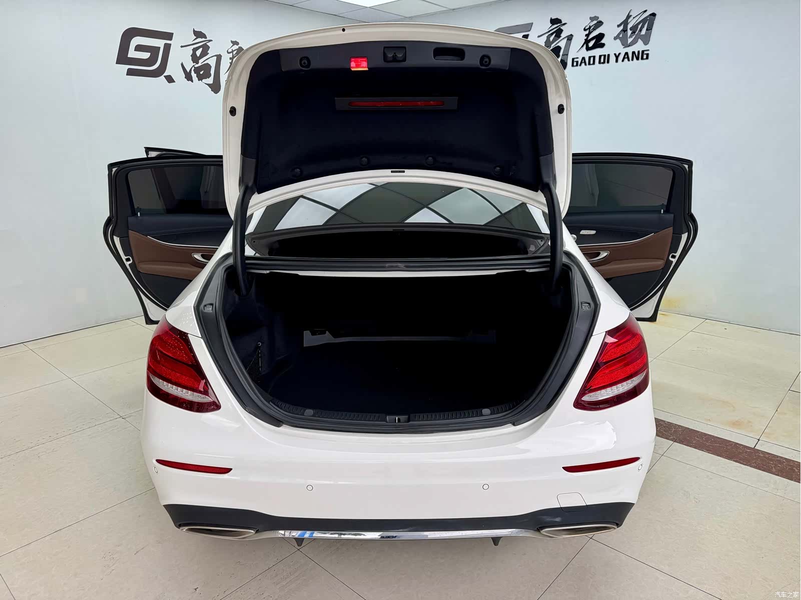 Mercedes-Benz E-Class, 2018 20